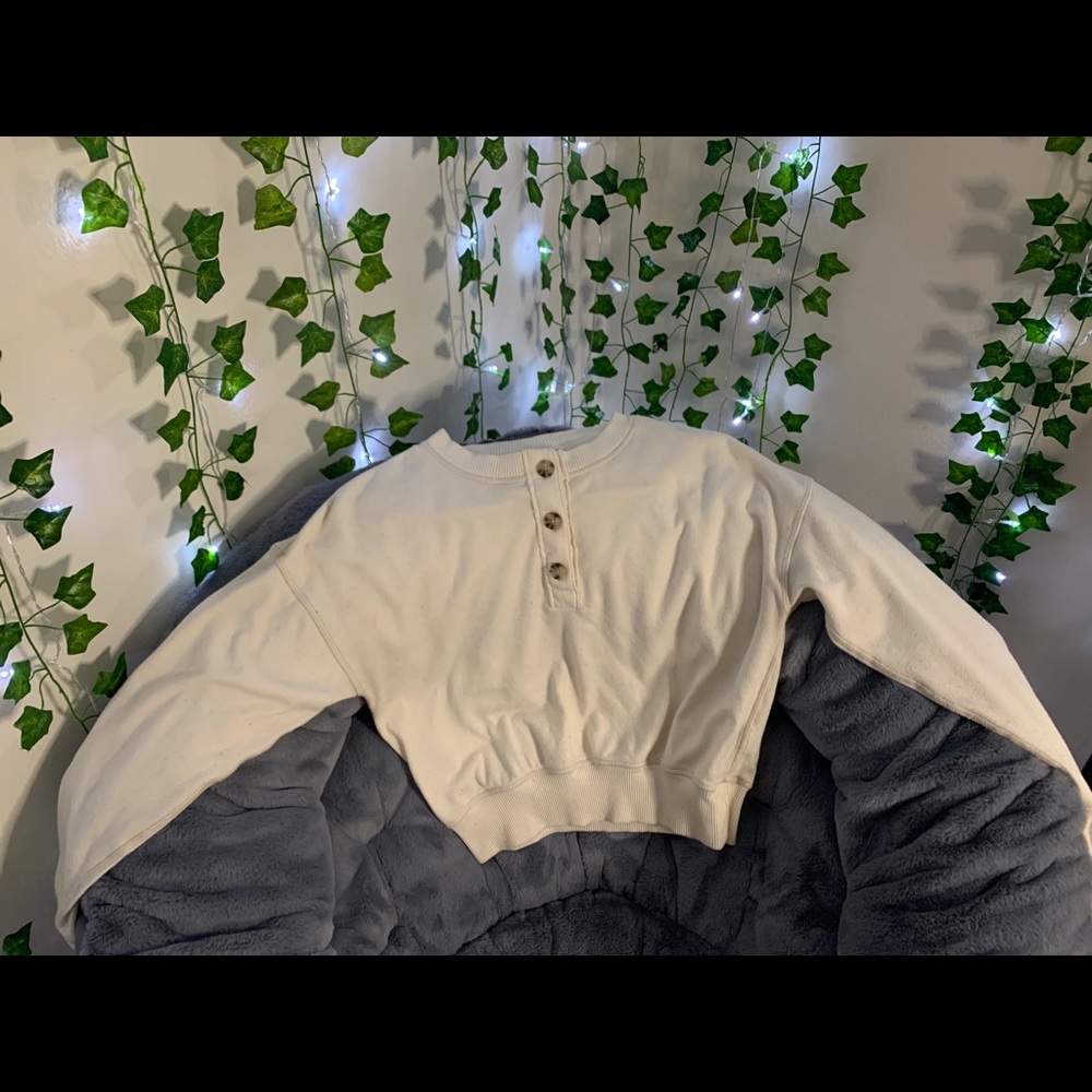 American Eagle White Henley Sweater